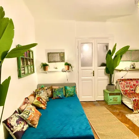 Boutique Design Studio At The City Center * Budapeszt