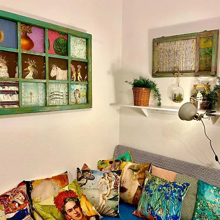 Boutique Design Studio At The City Center *